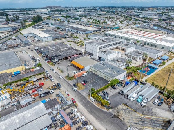 7165-7185 NW 77th Ter, Medley, FL 33166