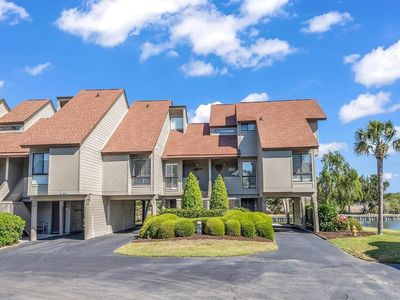 66 Lakeview Circle, Unit 106, Pawleys Island, SC 29585