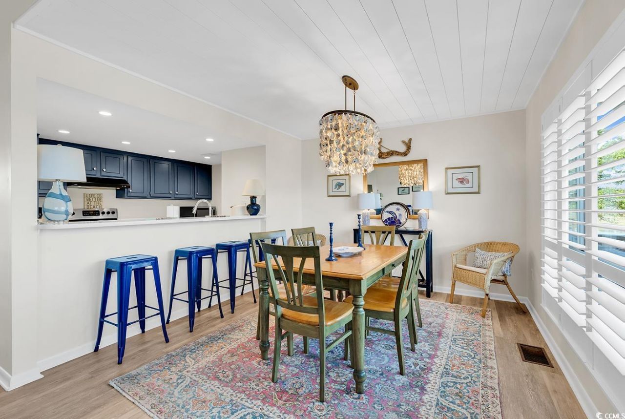 66 Lakeview Circle Photo 8