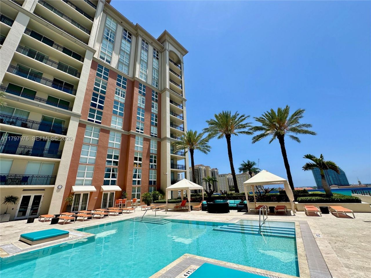 550 Okeechobee Blvd, Unit 521, West Palm Beach, FL 33401 Photo