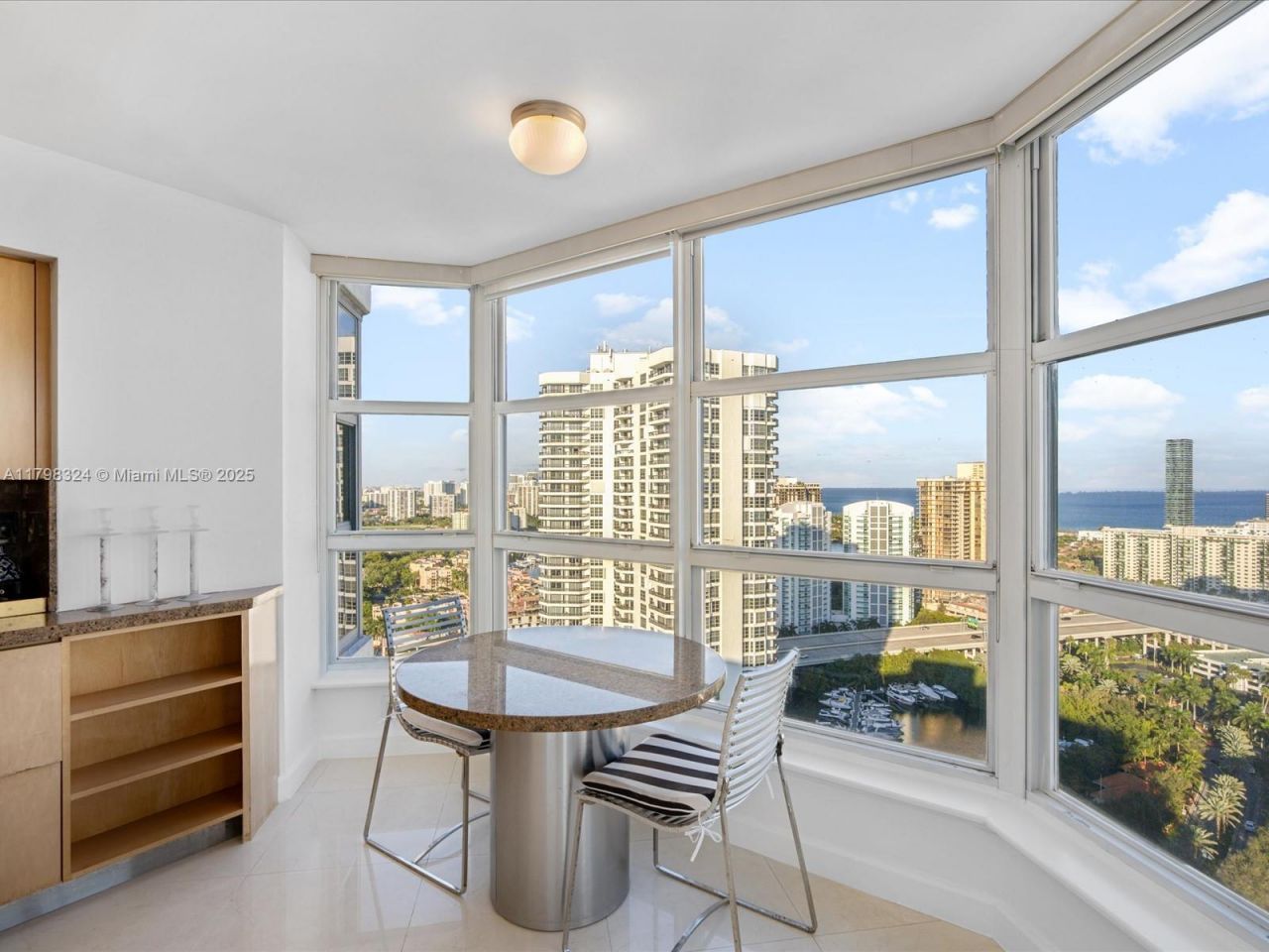 3530 Mystic Pointe Dr, Unit 3310 (LPH1, Aventura, FL 33180 Photo