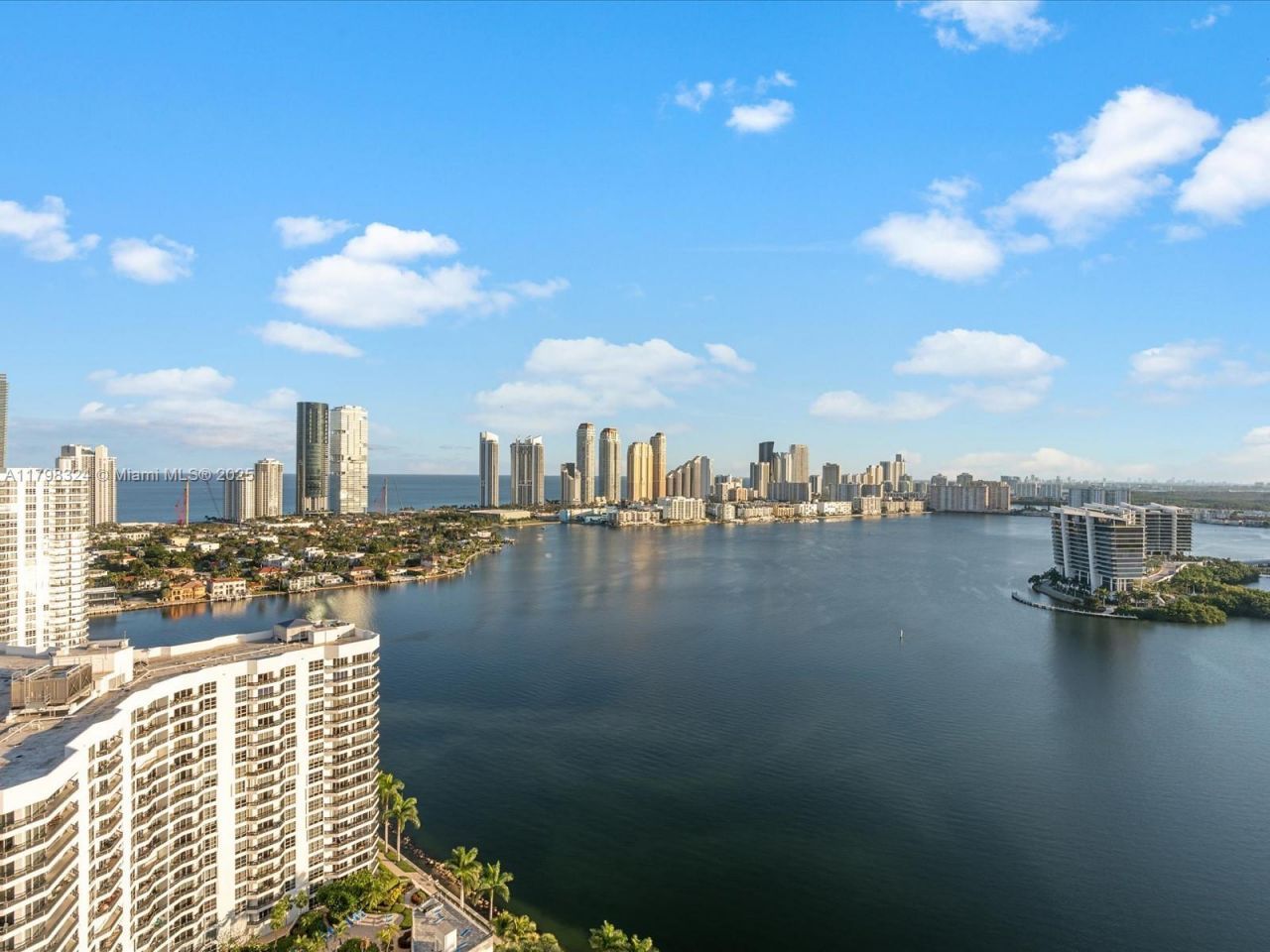 3530 Mystic Pointe Dr, Unit 3310 (LPH1, Aventura, FL 33180 Photo