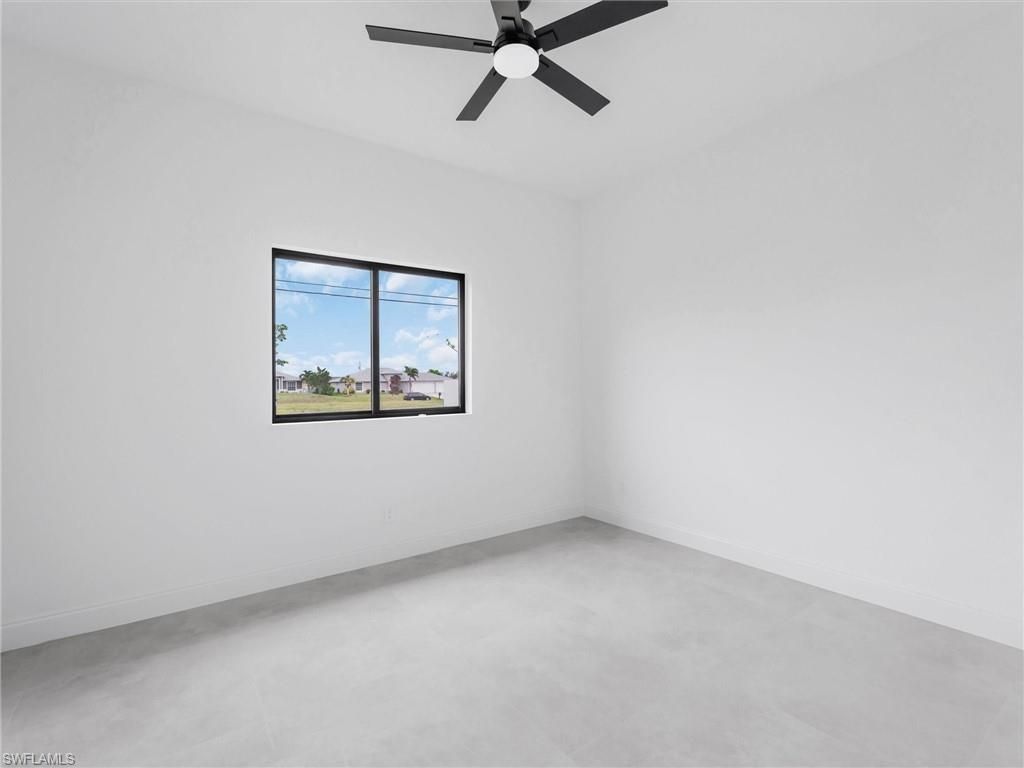 305 Diplomat Pkwy E, Cape Coral, FL 33909 Photo