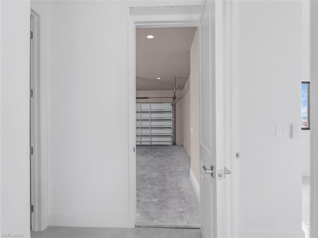 305 Diplomat Pkwy E, Cape Coral, FL 33909 Photo