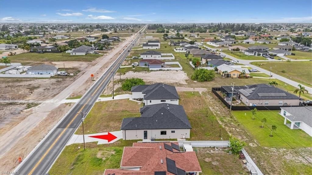 305 Diplomat Pkwy E, Cape Coral, FL 33909 Photo