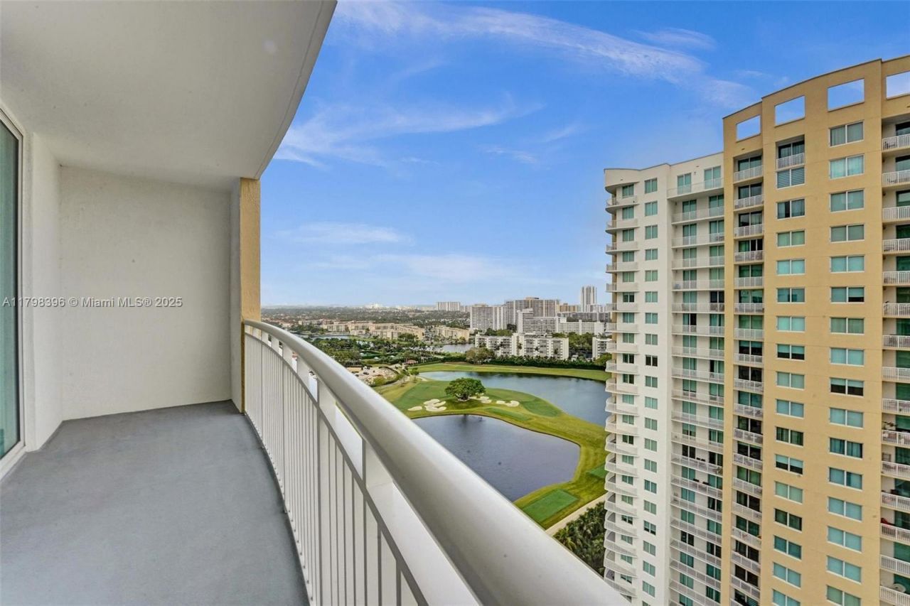 1745 E Hallandale Beach Blvd, Unit 2105W, Hallandale Beach, FL 33009 Photo