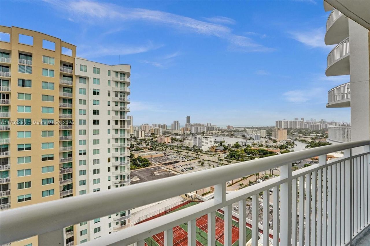 1745 E Hallandale Beach Blvd, Unit 2105W, Hallandale Beach, FL 33009 Photo