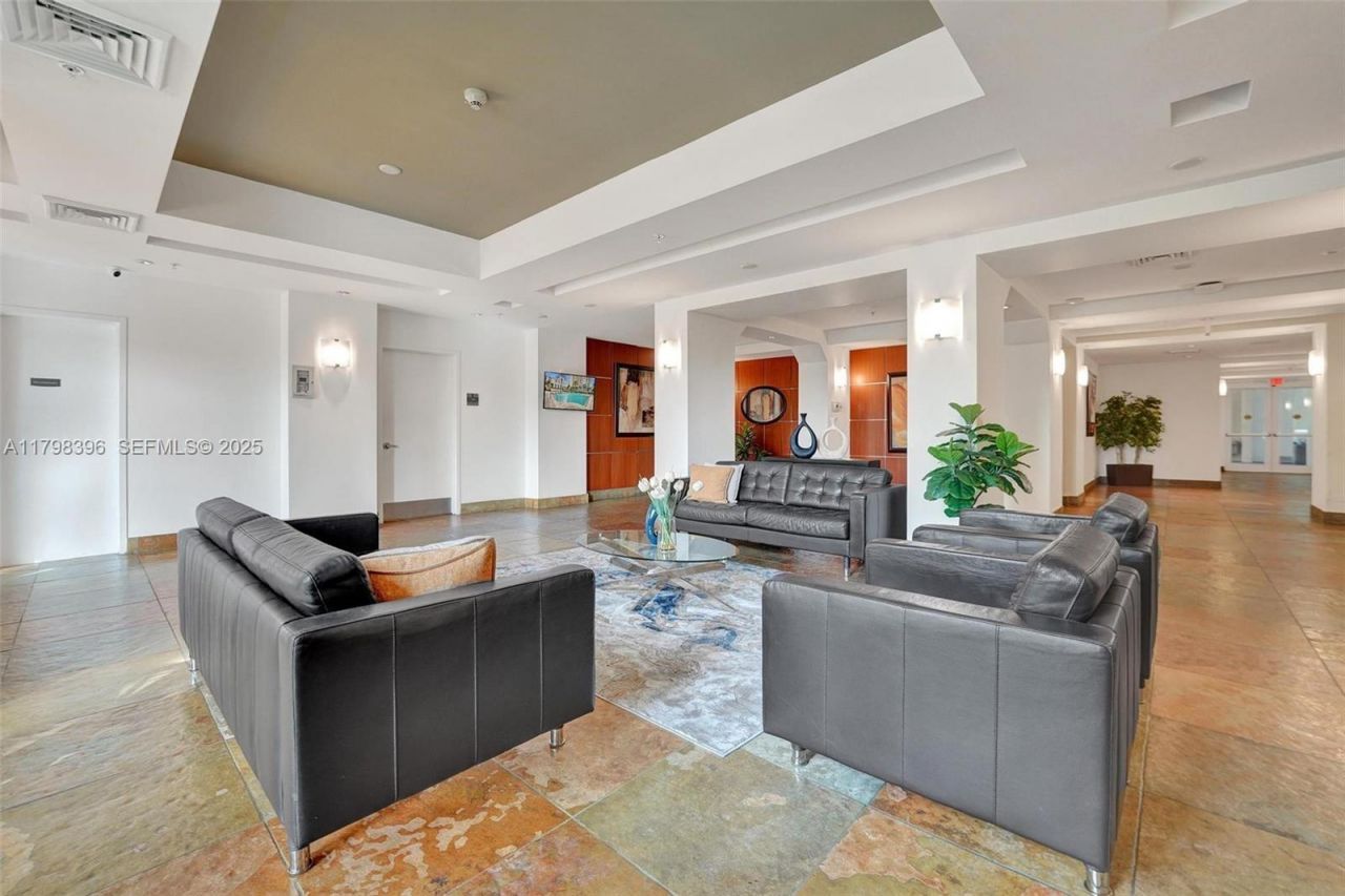 1745 E Hallandale Beach Blvd, Unit 2105W, Hallandale Beach, FL 33009 Photo