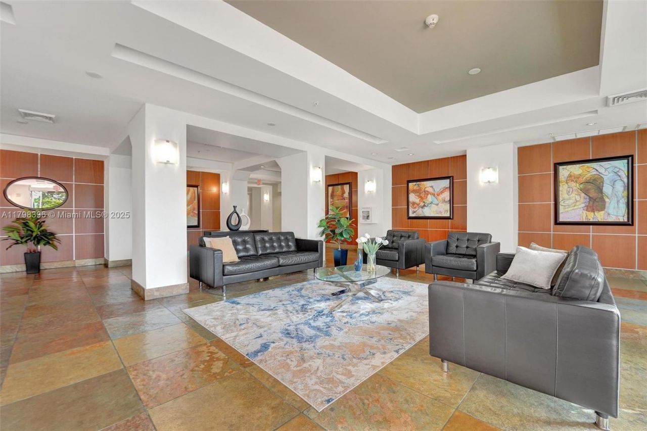 1745 E Hallandale Beach Blvd, Unit 2105W, Hallandale Beach, FL 33009 Photo