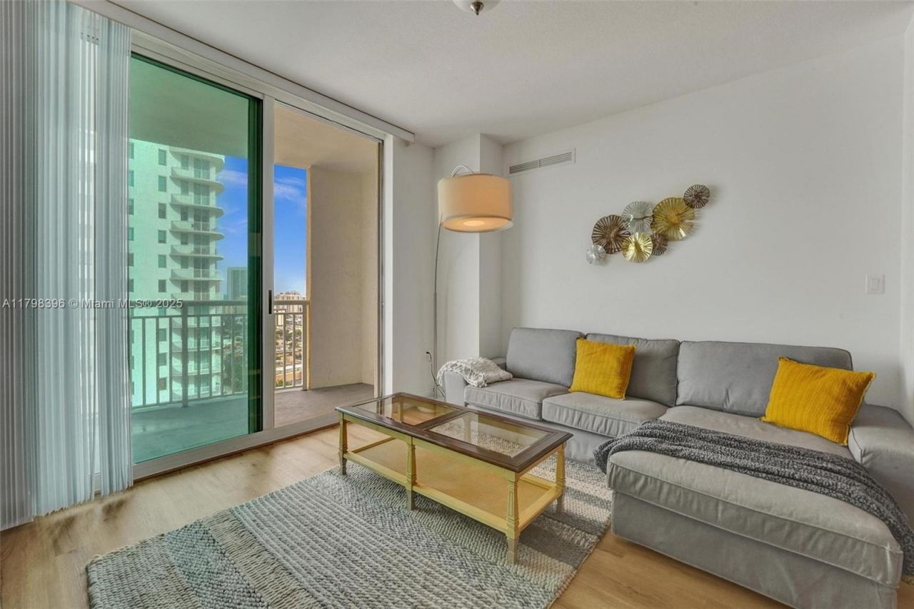 1745 E Hallandale Beach Blvd, Unit 2105W, Hallandale Beach, FL 33009 Photo