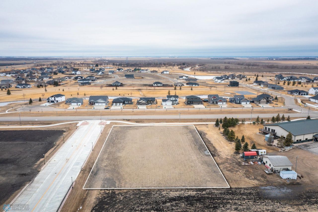 675 Falcon Street, Mapleton, ND 58059