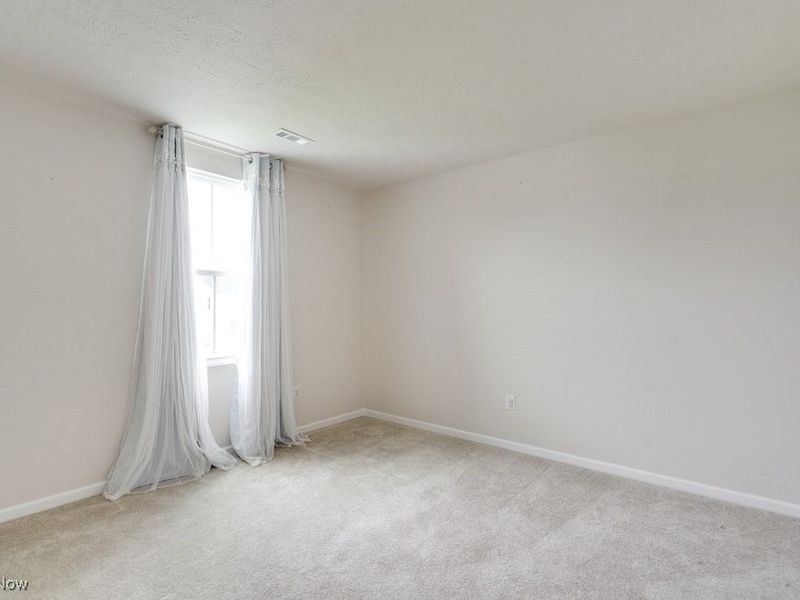 221 River Run Drive, Elyria, OH 44035 Photo 12