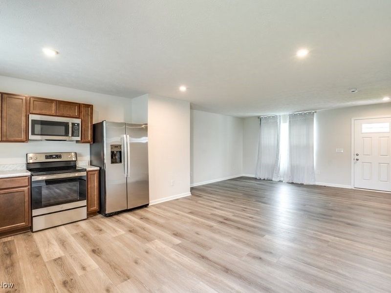 221 River Run Drive, Elyria, OH 44035 Photo 21