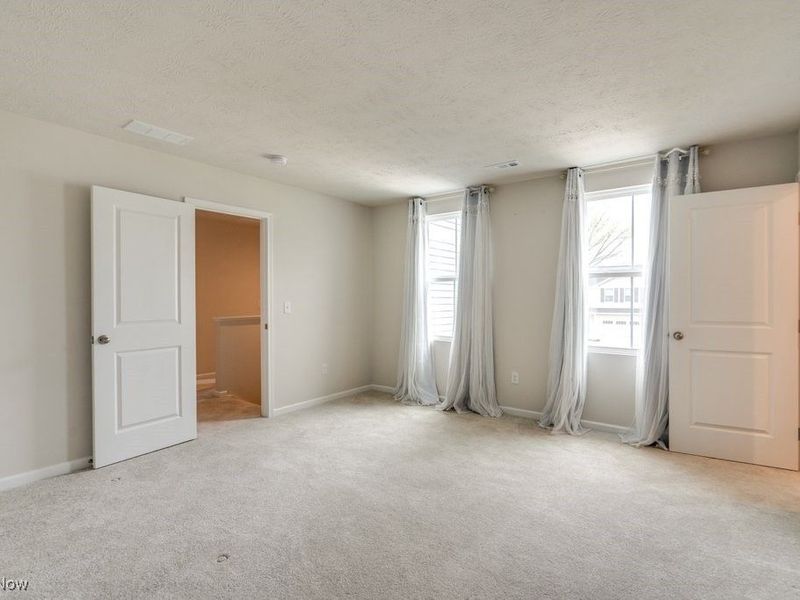 221 River Run Drive, Elyria, OH 44035 Photo 25