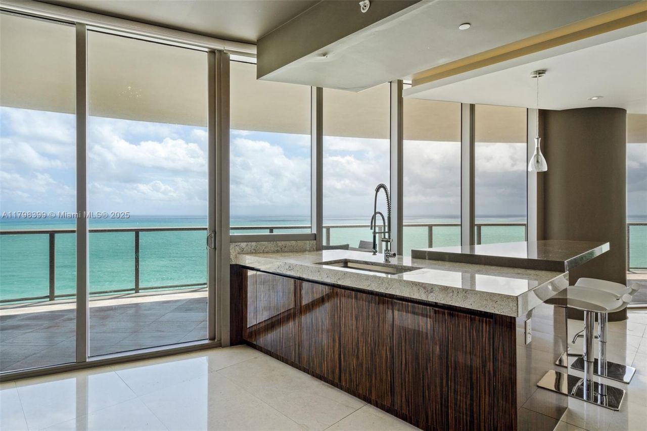 9703 Collins Ave, Unit 2100, Bal Harbour, FL 33154 Photo