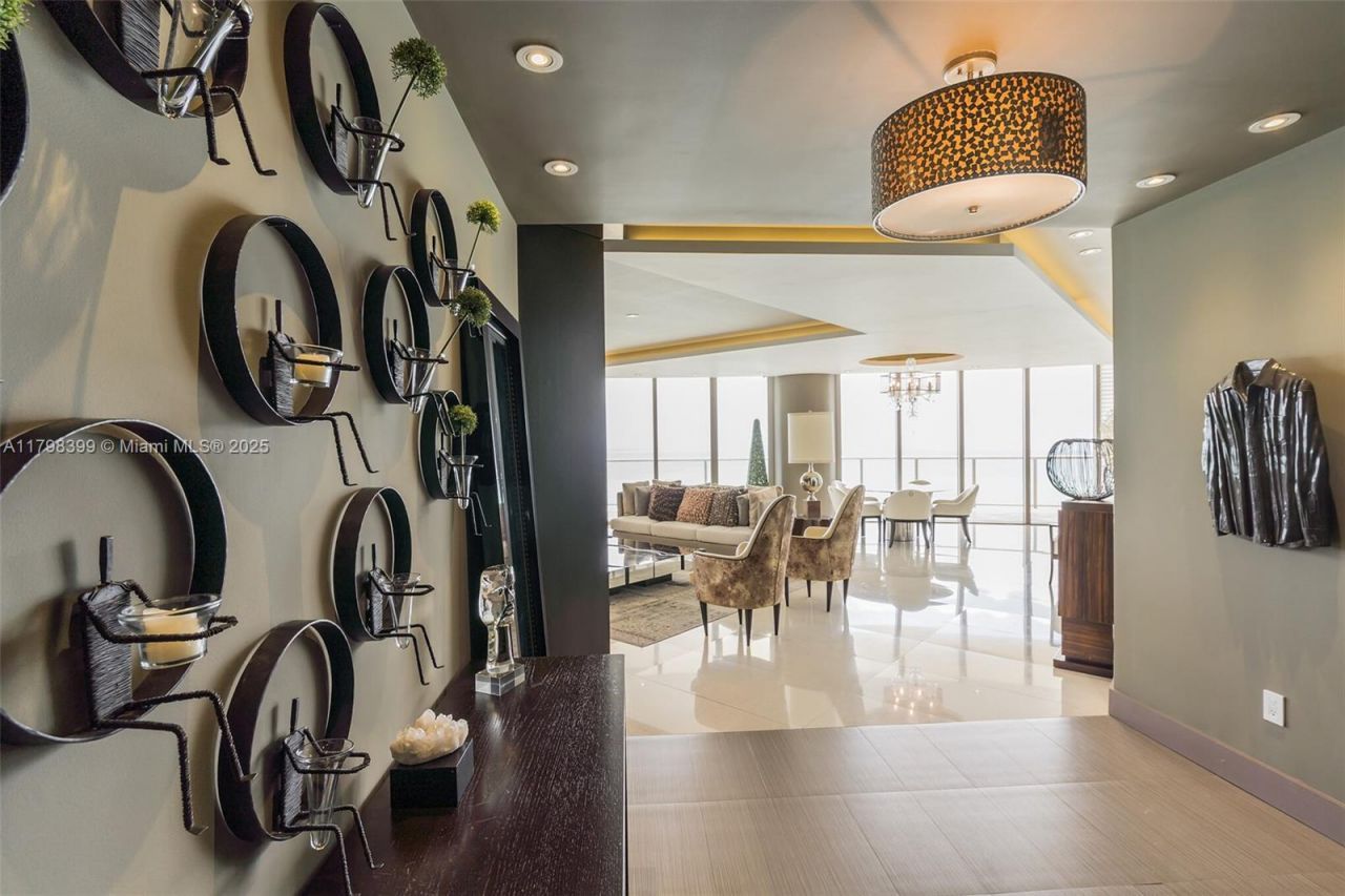 9703 Collins Ave, Unit 2100, Bal Harbour, FL 33154 Photo