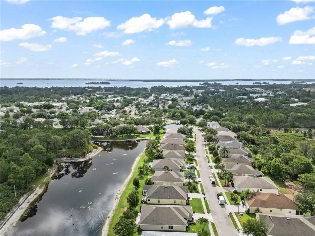 433 Briarcliff Circle, Sebastian, FL 32958 Photo