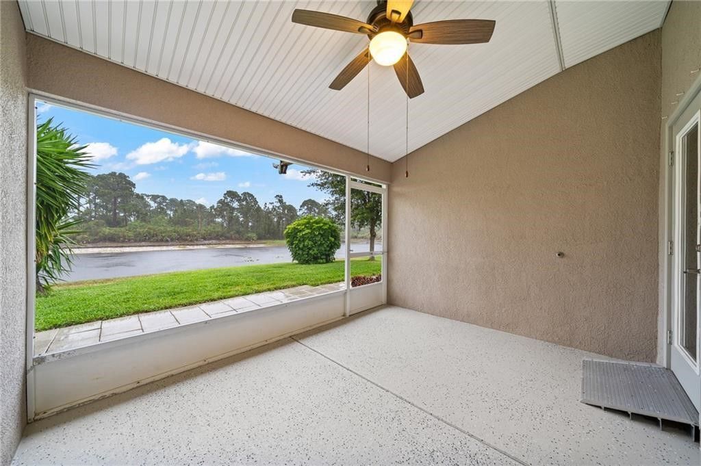 433 Briarcliff Circle, Sebastian, FL 32958 Photo