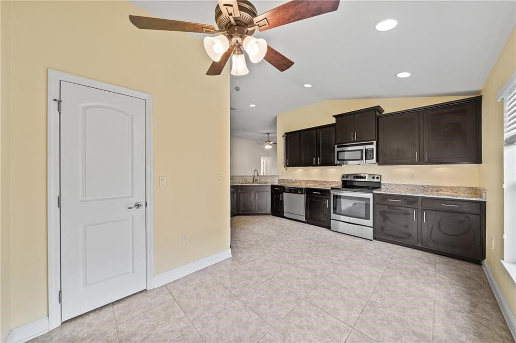 433 Briarcliff Circle, Sebastian, FL 32958 Photo