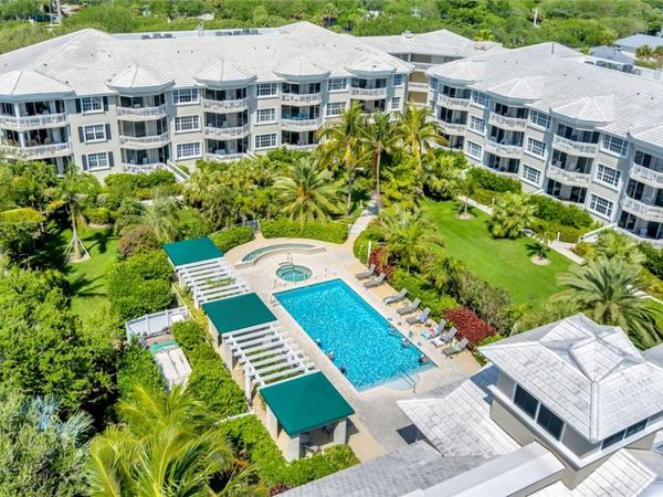 940 Turtle Cove Lane, Unit 208, Vero Beach, FL 32963