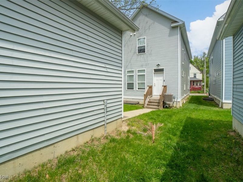1510 E 123rd Street, Cleveland, OH 44106 Photo 39