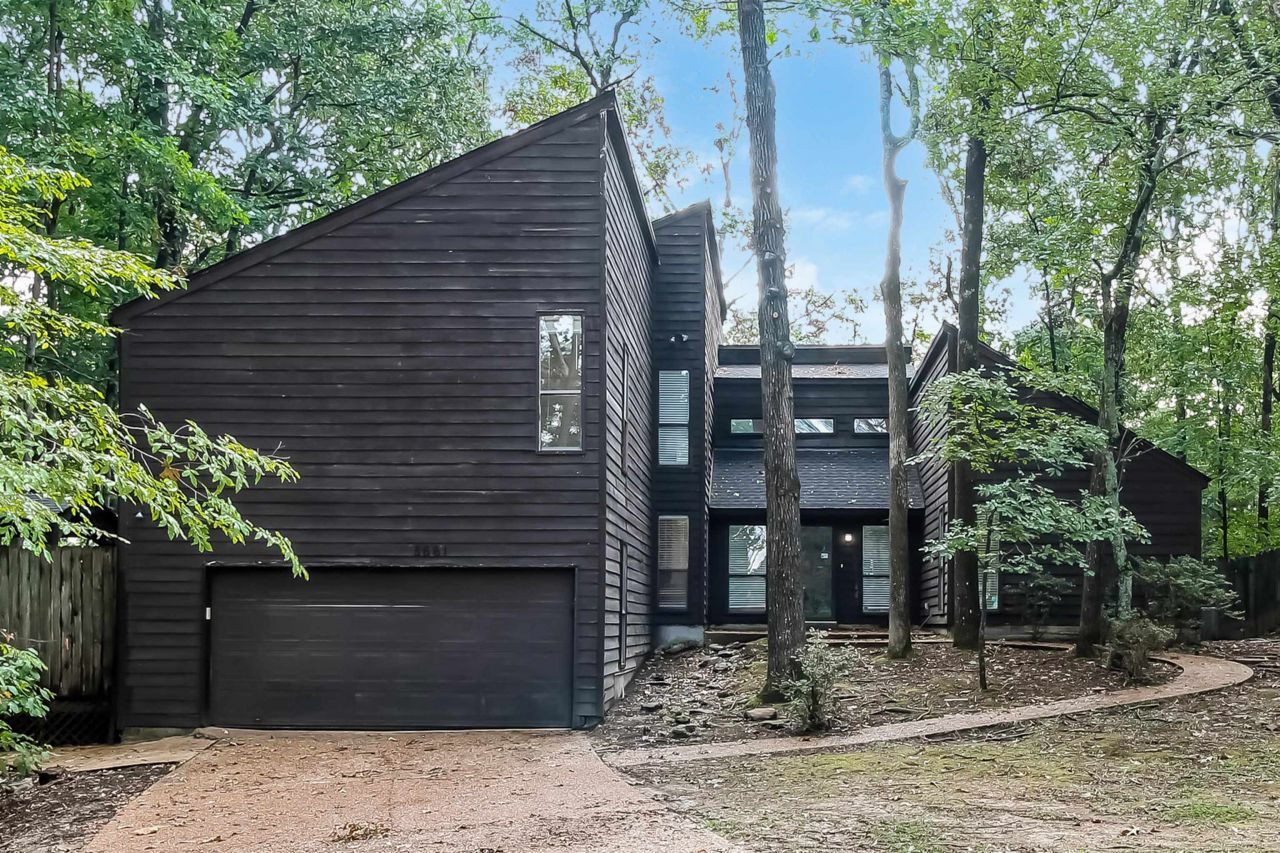 8661 Roundtree Pl, Memphis, TN 38016 Main Photo