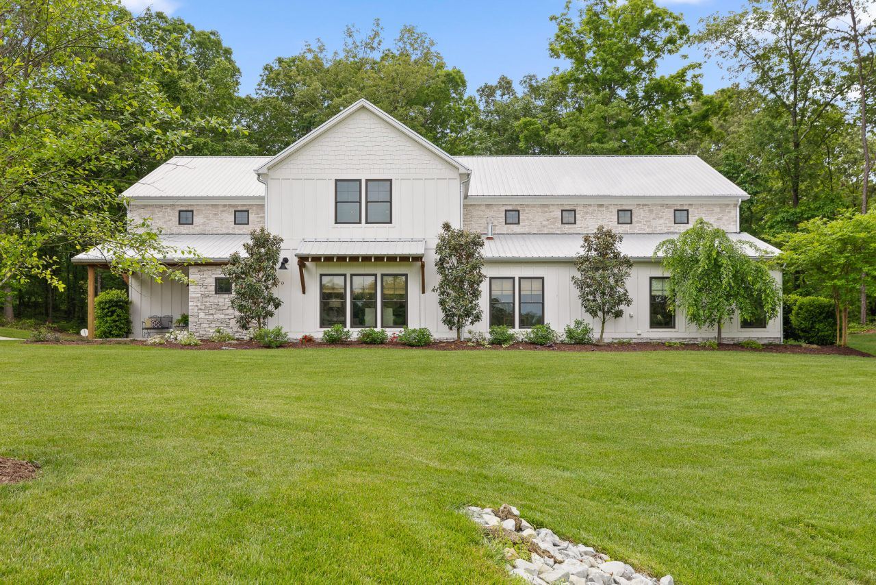 1440 Bowman Road, Hixson, TN 37343 Main Photo