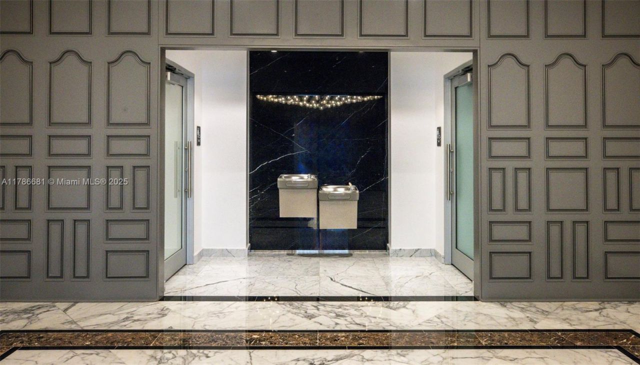 11 Island Ave, Unit 512, Miami Beach, FL 33139 Photo