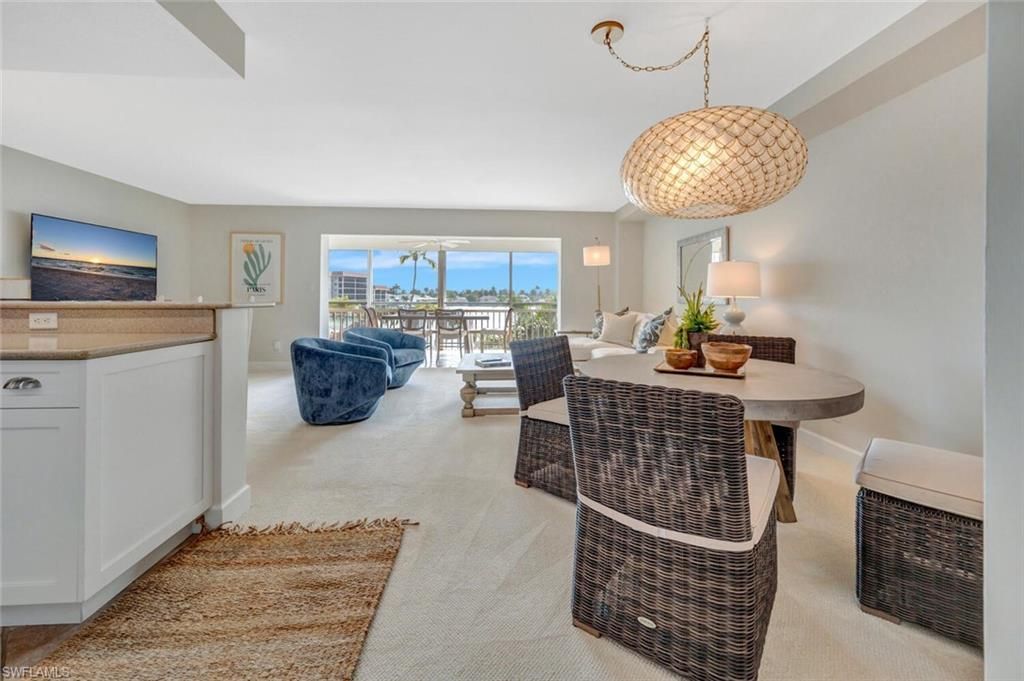 2800 Gulf Shore Blvd N, Unit 304, Naples, FL 34103 Photo