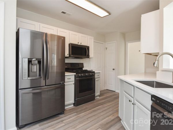 330 Kilmer Lane, Mooresville, NC 28115