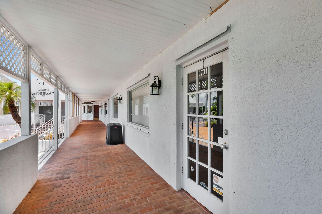 9707 Overseas Highway, Marathon, FL 33050 Photo