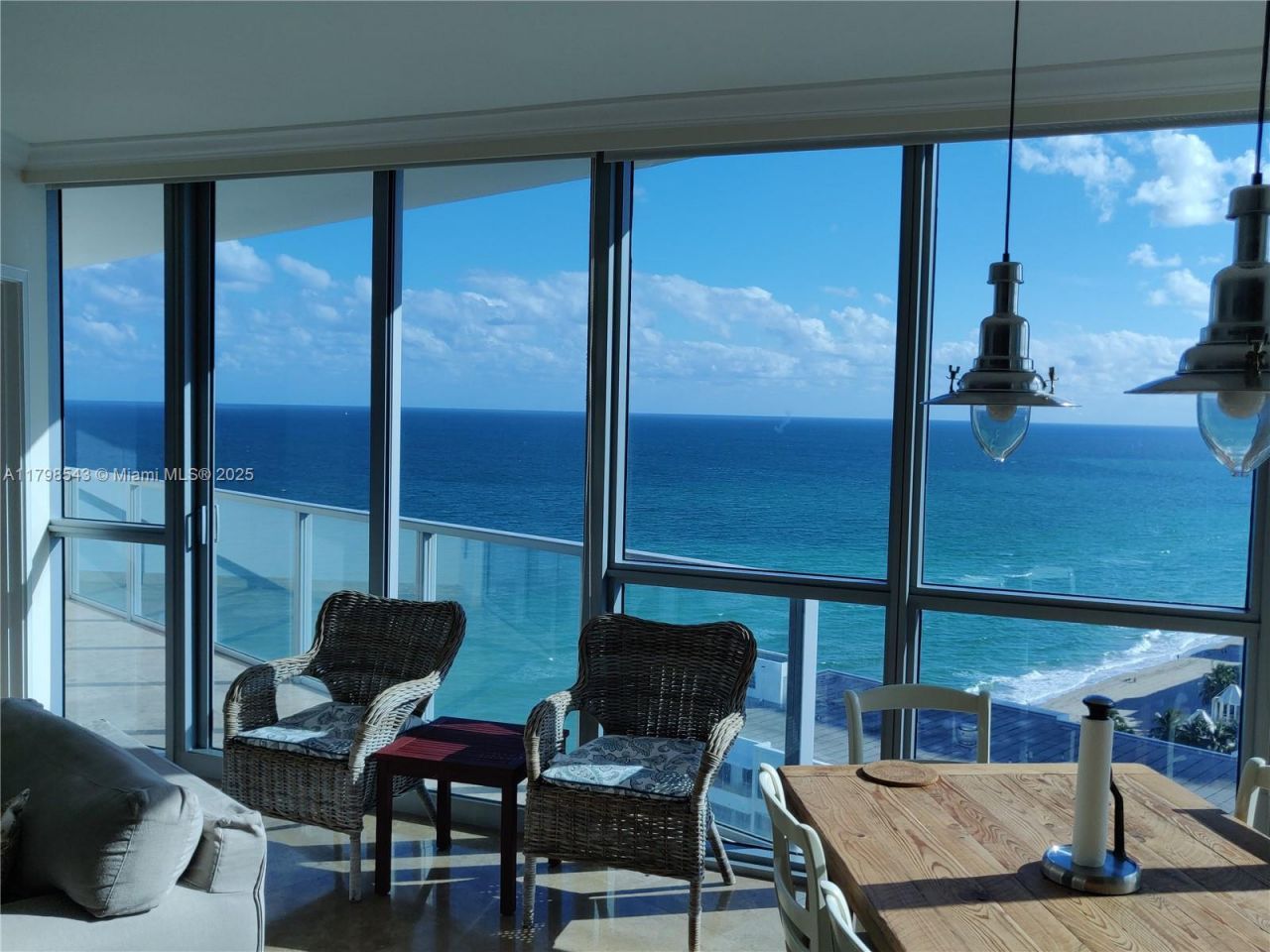 3101 S Ocean Dr, Unit 2206, Hollywood, FL 33019 Photo