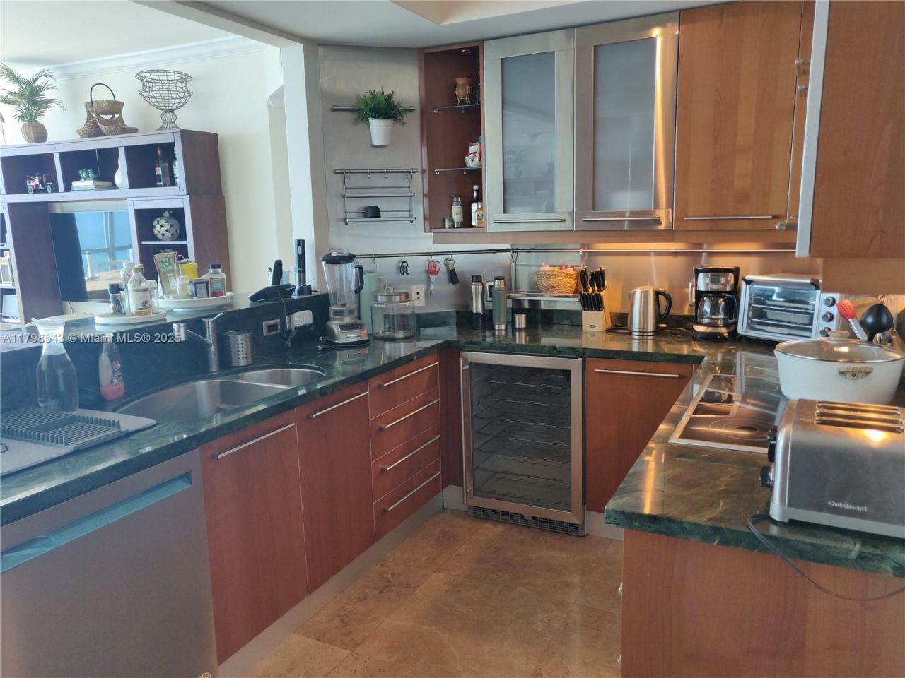 3101 S Ocean Dr, Unit 2206, Hollywood, FL 33019 Photo