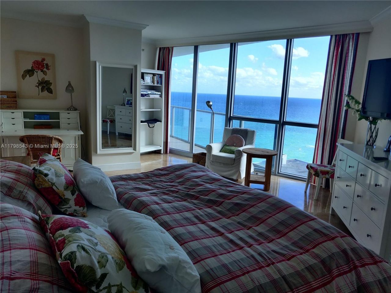 3101 S Ocean Dr, Unit 2206, Hollywood, FL 33019 Photo