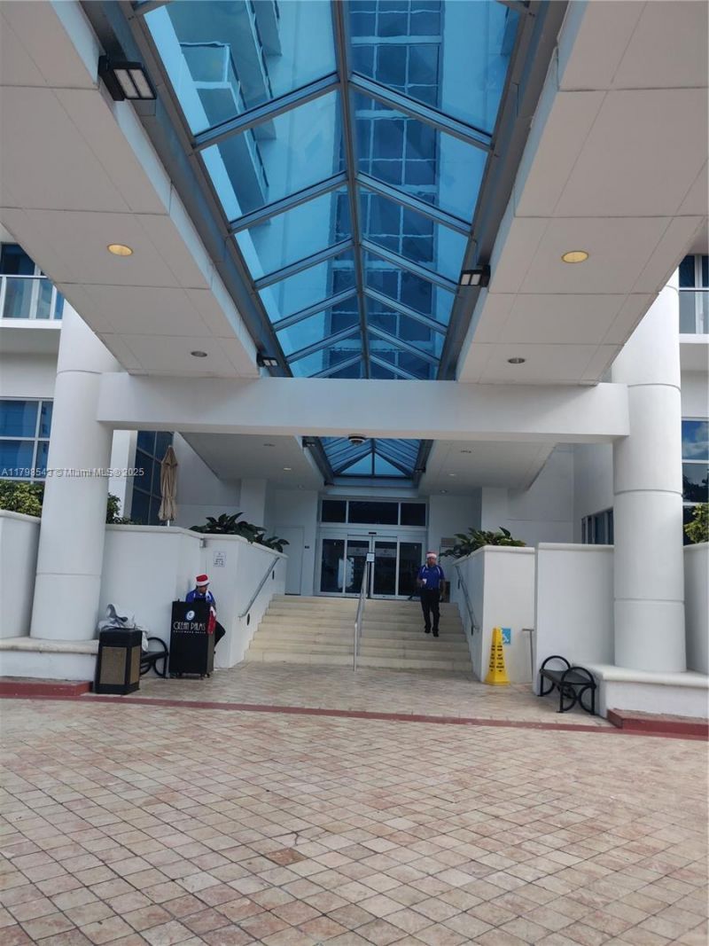 3101 S Ocean Dr, Unit 2206, Hollywood, FL 33019 Photo