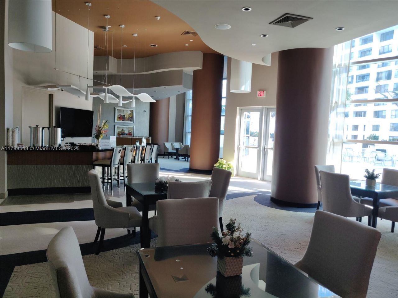 3101 S Ocean Dr, Unit 2206, Hollywood, FL 33019 Photo