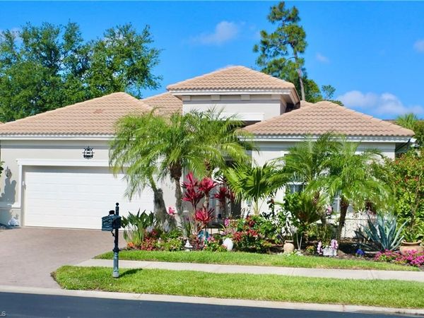 16192 Parque LN, NAPLES, FL 34110