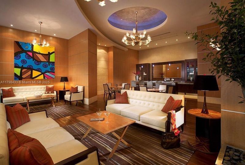 253 NE 2nd St, Unit 2201, Miami, FL 33132 Photo