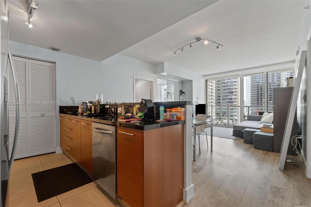 253 NE 2nd St, Unit 2201, Miami, FL 33132 Photo