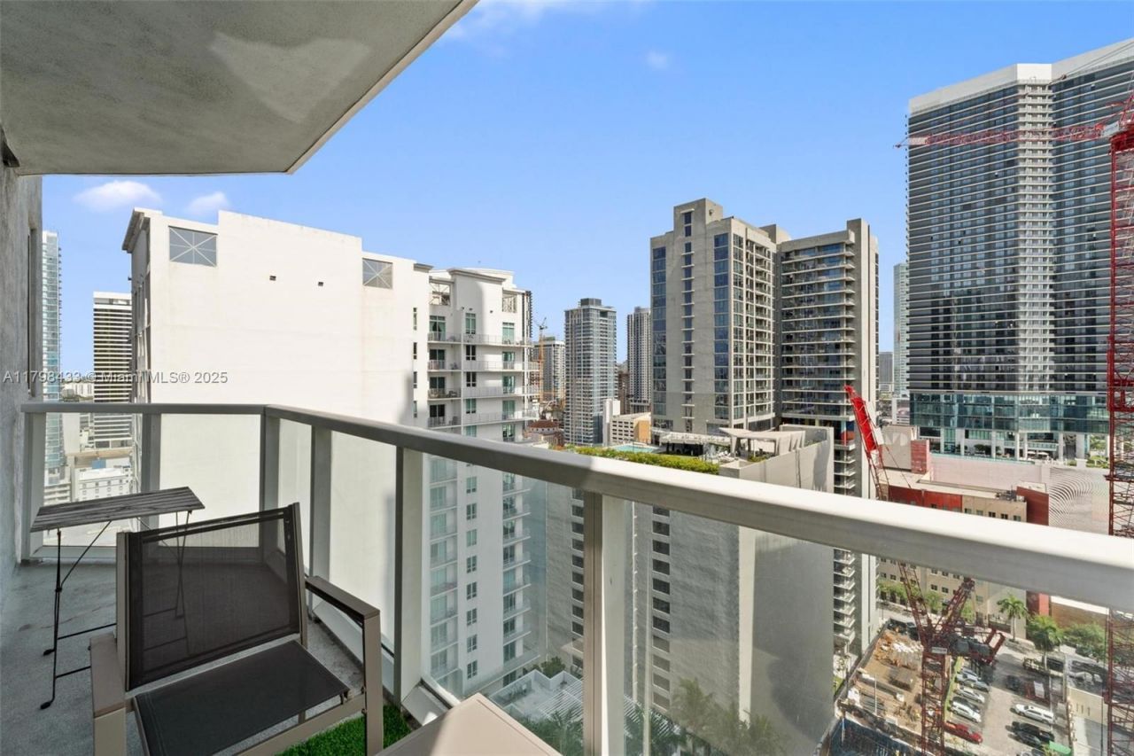 253 NE 2nd St, Unit 2201, Miami, FL 33132 Photo