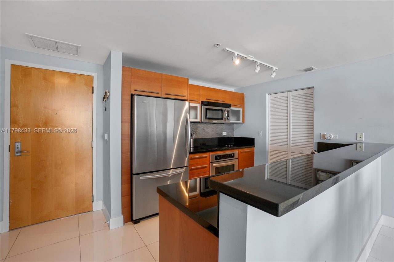 253 NE 2nd St, Unit 2201, Miami, FL 33132 Photo