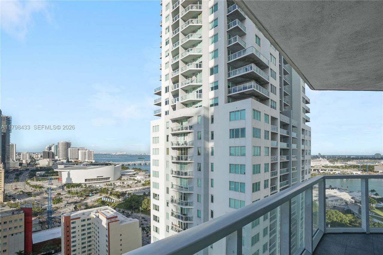 253 NE 2nd St, Unit 2201, Miami, FL 33132 Photo