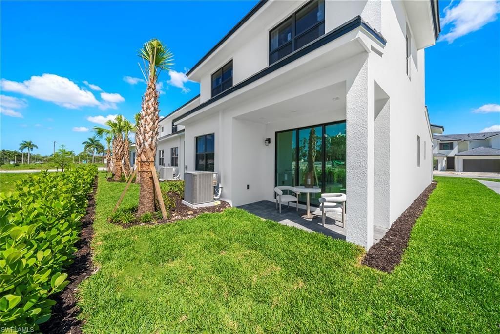 6093 Barbara Cir, Naples, FL 34112 Photo