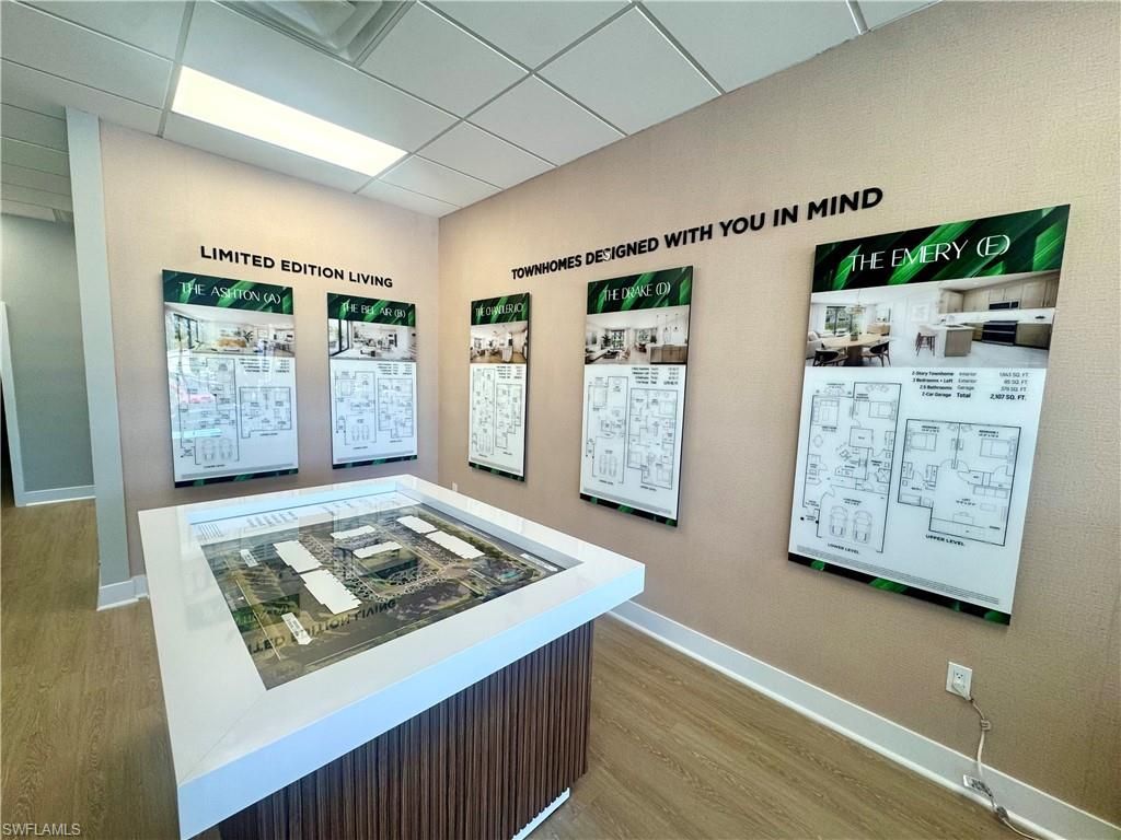 6089 Barbara Cir, Naples, FL 34112 Photo