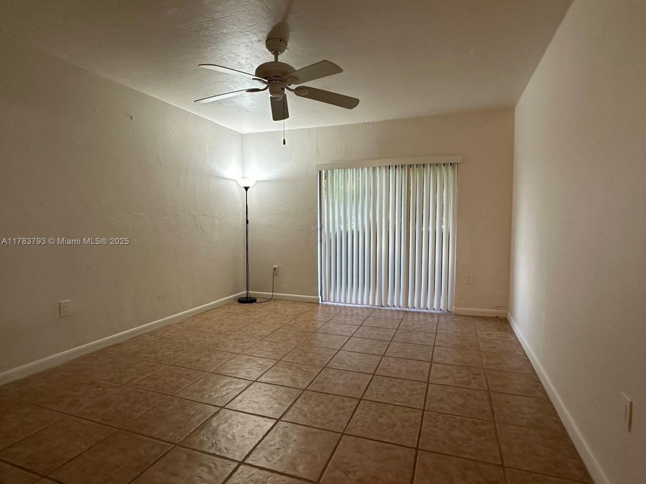 8335 SW 72nd Ave, Unit 202D, Miami, FL 33143 Photo