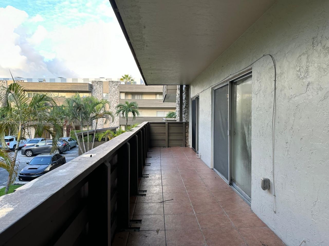 8335 SW 72nd Ave, Unit 202D, Miami, FL 33143 Photo