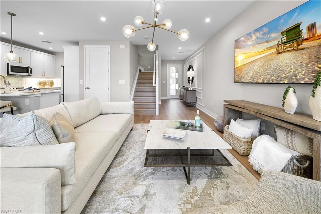 6088 Barbara Cir, Naples, FL 34112 Photo