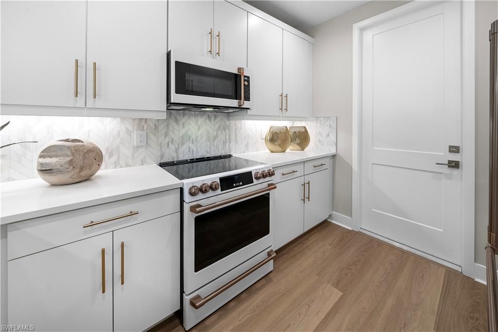 6088 Barbara Cir, Naples, FL 34112 Photo