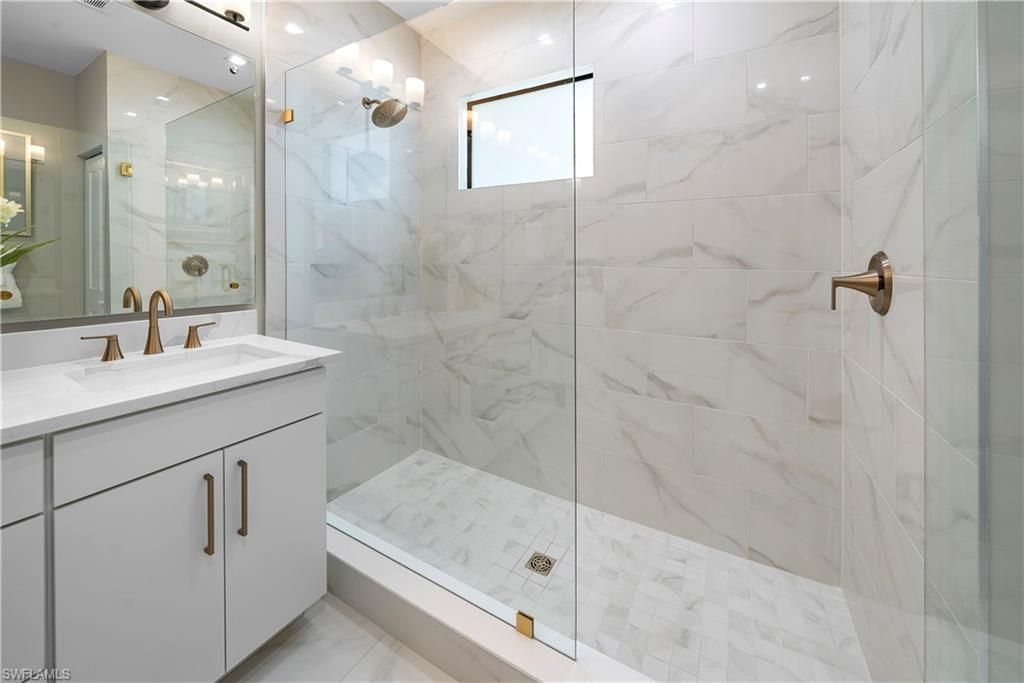 6088 Barbara Cir, Naples, FL 34112 Photo