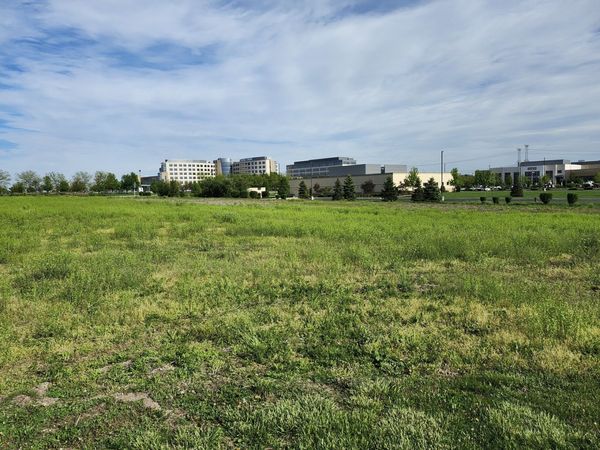 1999 Silver Cross Boulevard E, New Lenox, IL 60451